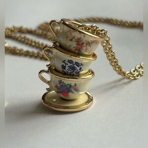 TALBOTS 3D Floral, Tea Cup & Saucer Stack Gold Tone Necklace